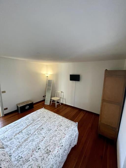 Appartamento Casamia Miasino Kültér fotó